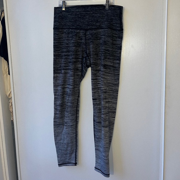 Black & Grey Ombre Fleece-Lined Leggings, Aerie, Size L - Picture 1 of 6